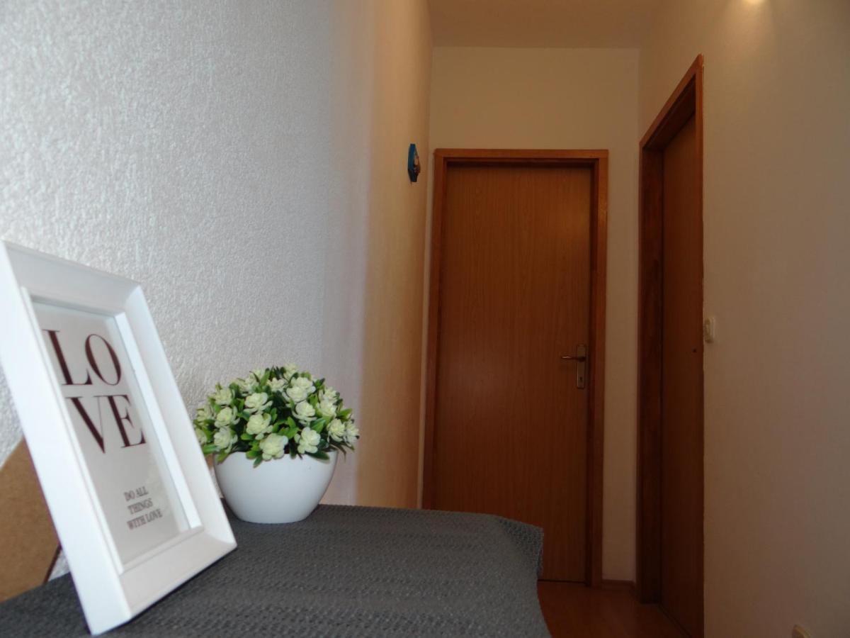 Apartmani Mara Rogoznica โรกอซนิซา ภายนอก รูปภาพ