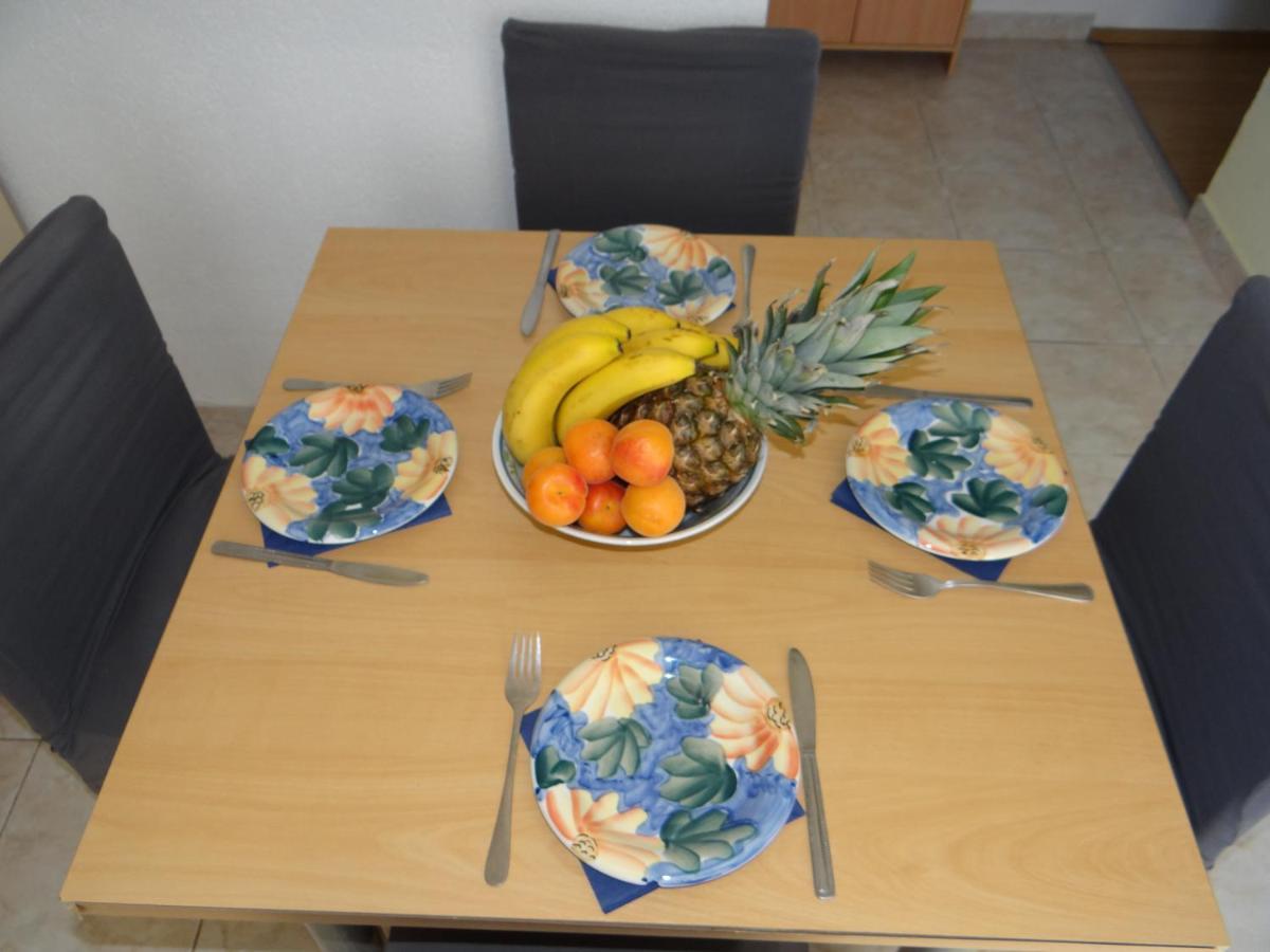 Apartmani Mara Rogoznica โรกอซนิซา ภายนอก รูปภาพ