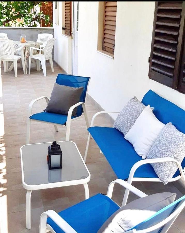 Apartmani Mara Rogoznica โรกอซนิซา ภายนอก รูปภาพ